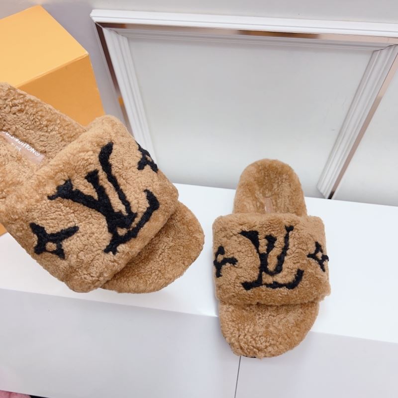 Louis Vuitton Slippers